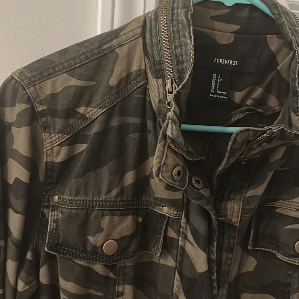 Camo jacket - Picture 2 of 4